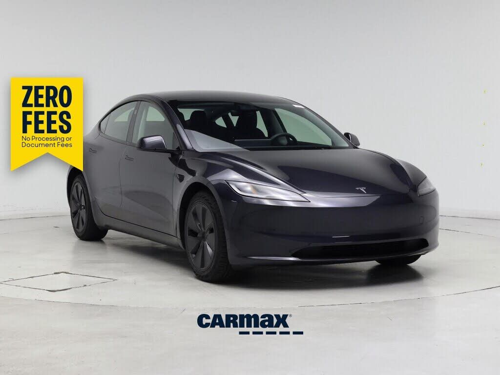 2025 TESLA Model 3