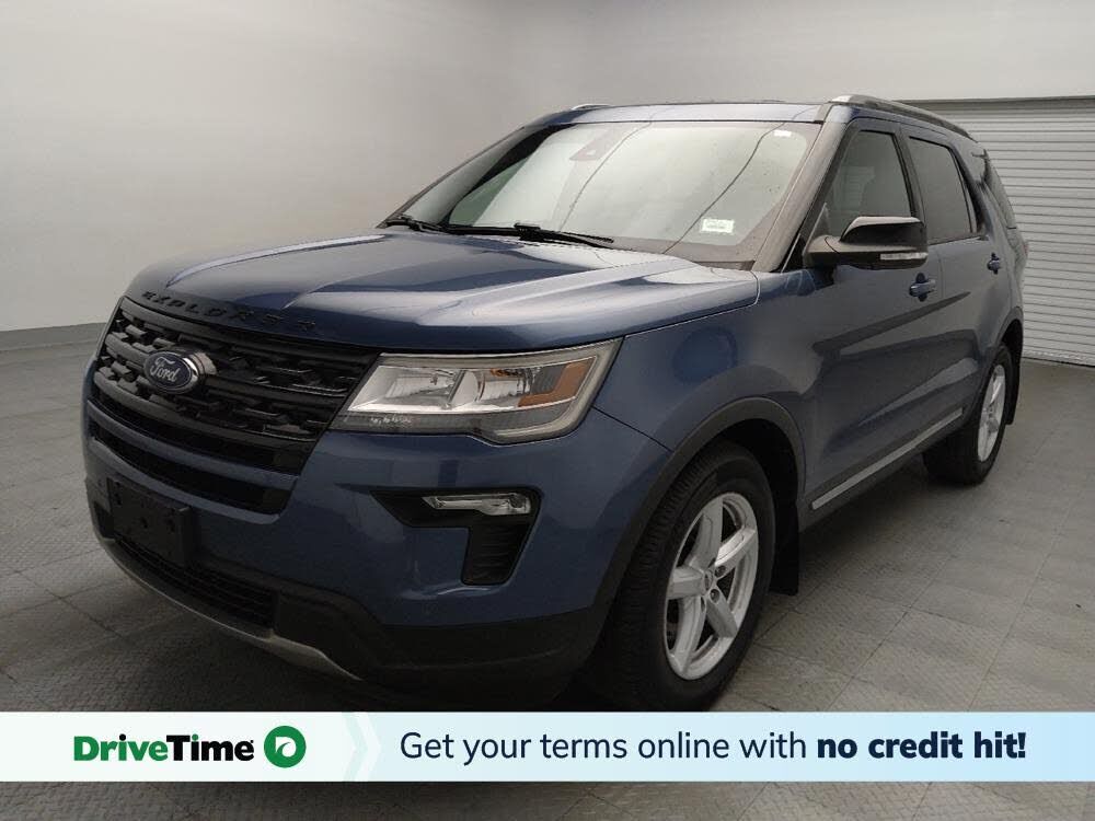 2018 FORD Explorer