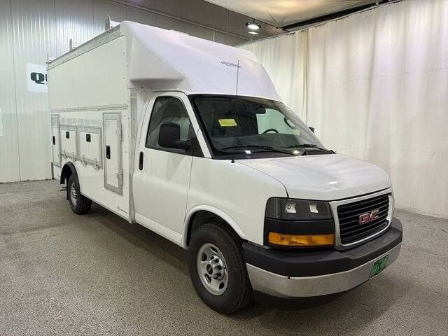 2025 GMC Savana