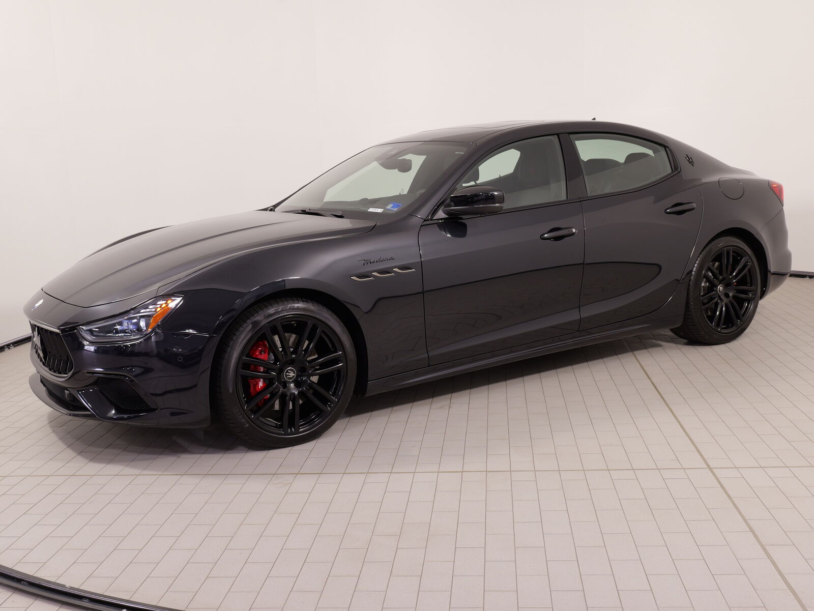 2023 MASERATI Ghibli