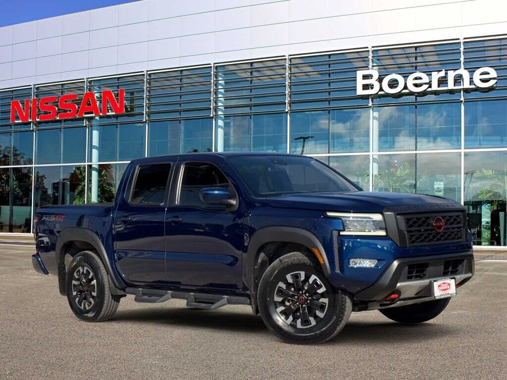 2023 NISSAN Frontier
