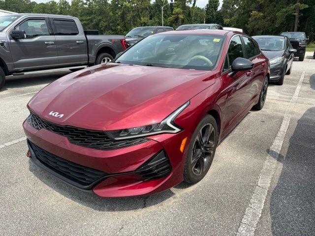 2022 KIA K5
