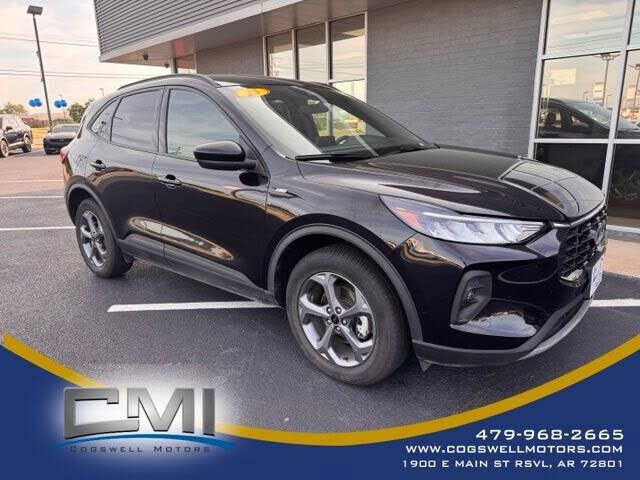 2025 FORD Escape