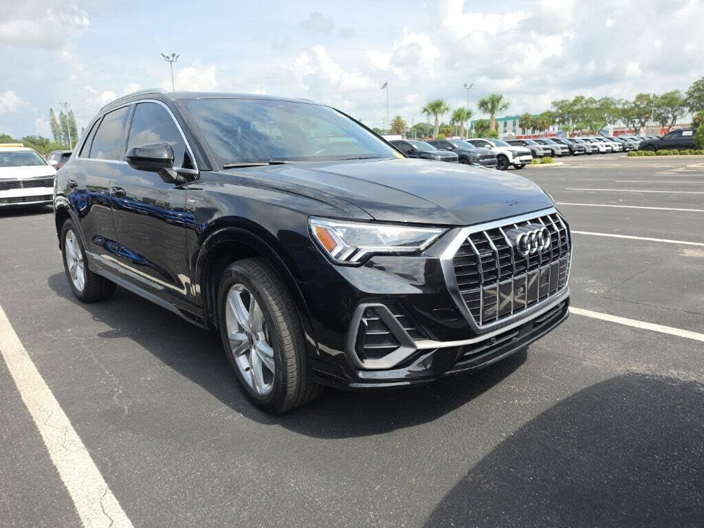 2024 AUDI Q3