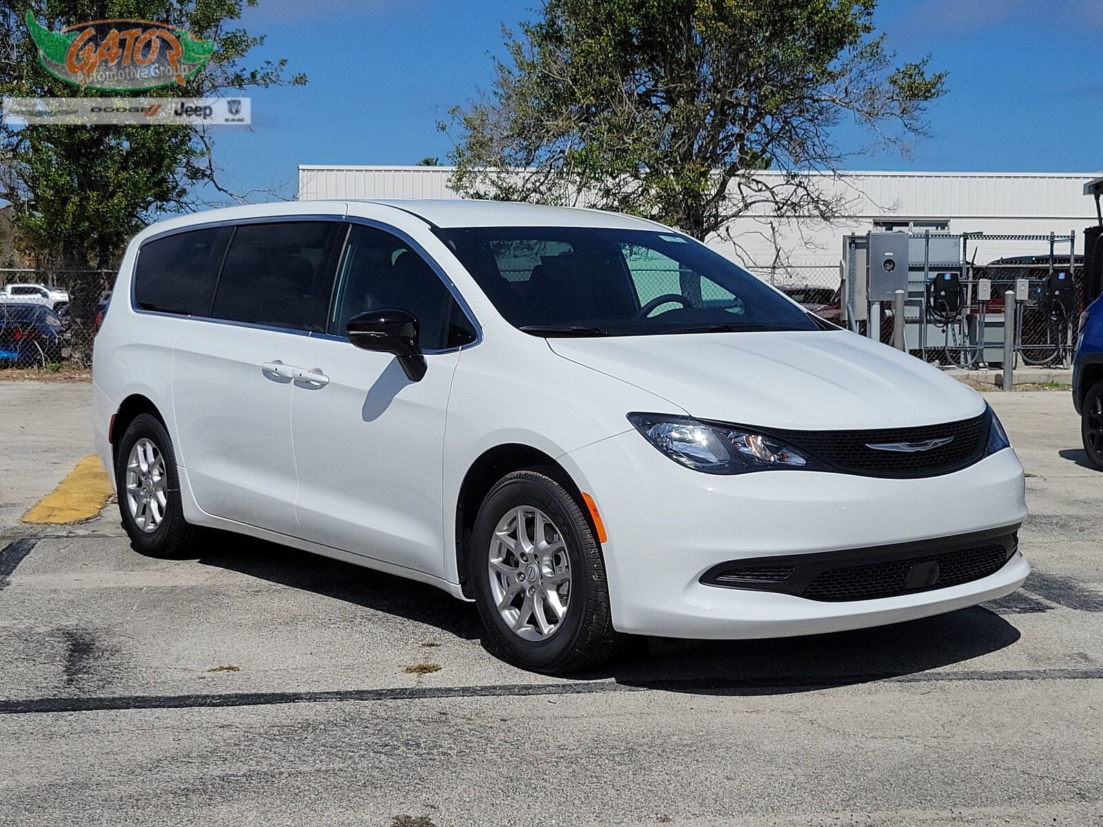 2026 CHRYSLER Voyager