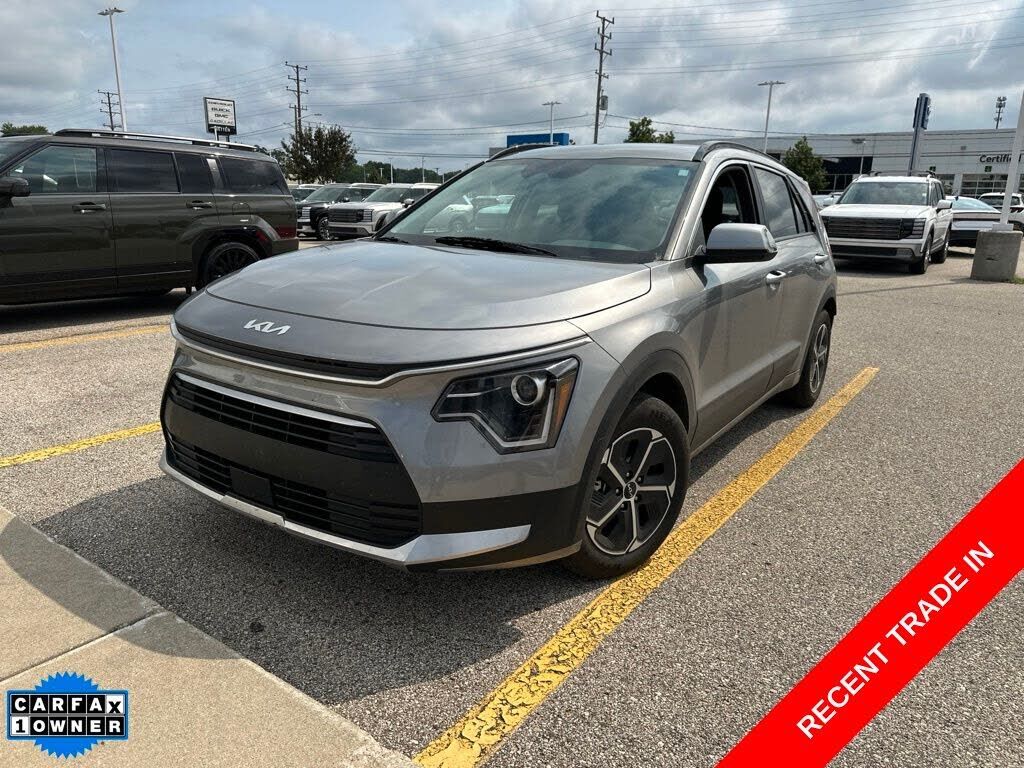 2023 KIA Niro