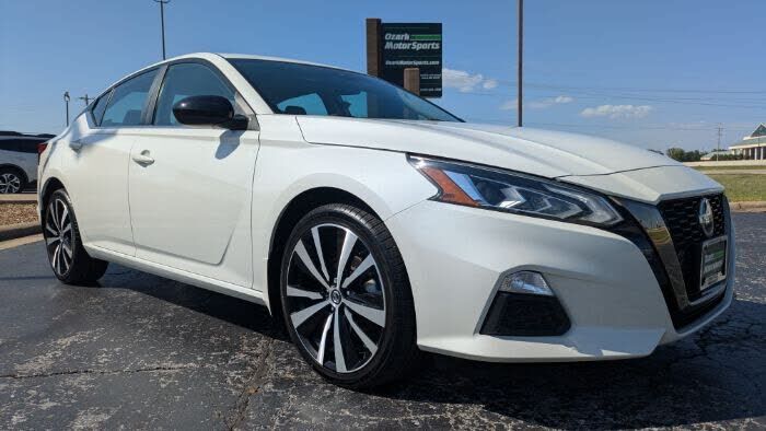 2022 NISSAN Altima