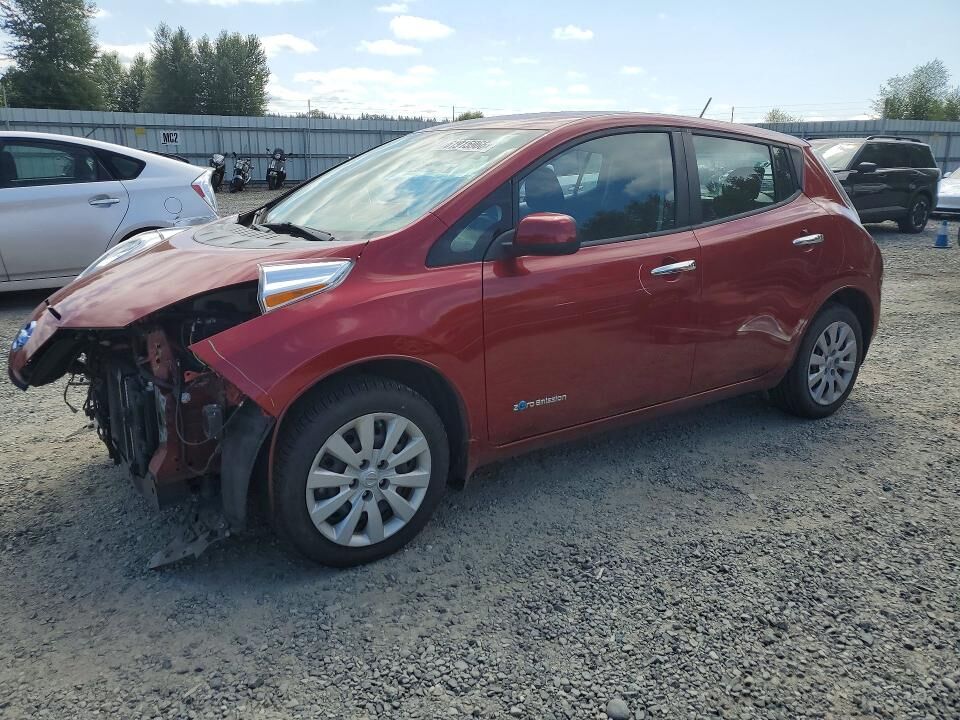 2015 NISSAN Leaf