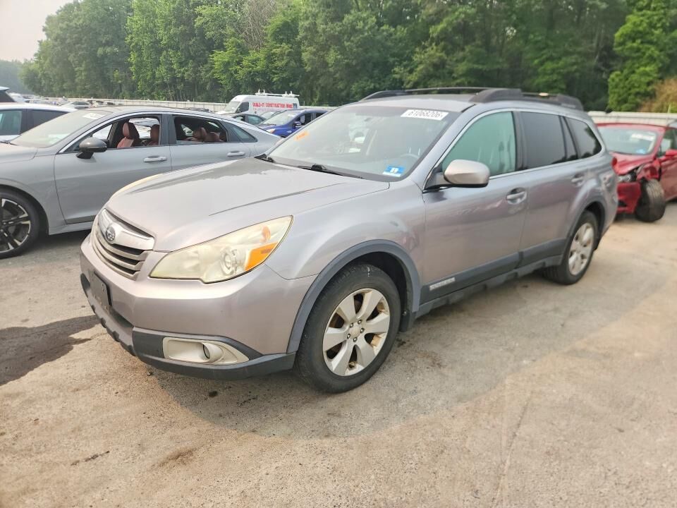 2010 SUBARU Outback