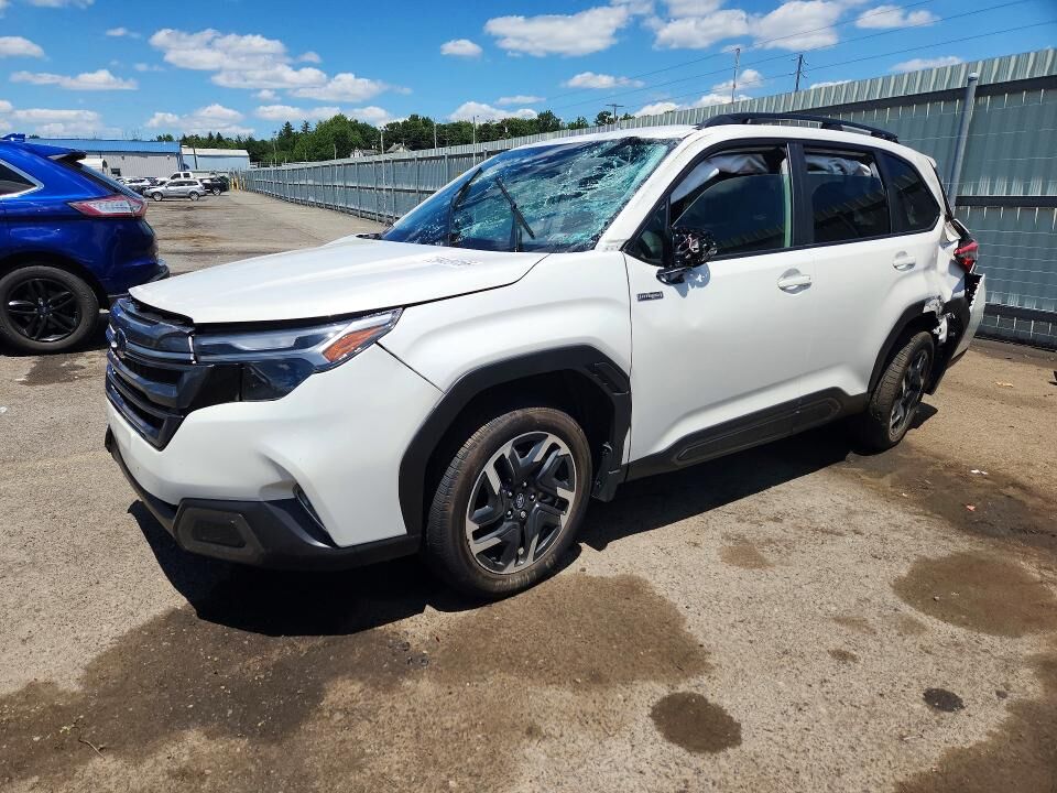 2025 SUBARU Forester