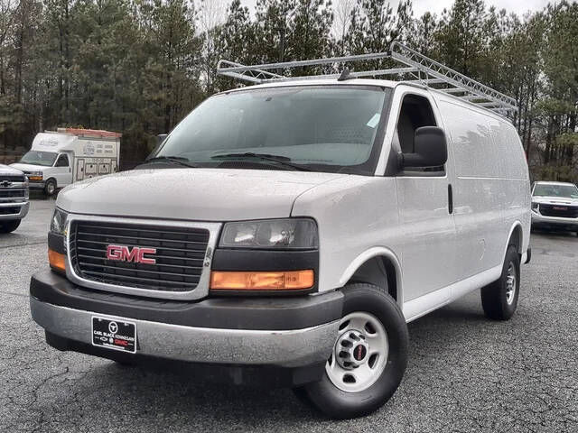 2025 GMC Savana