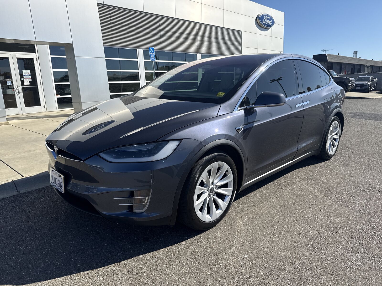 2018 TESLA Model X
