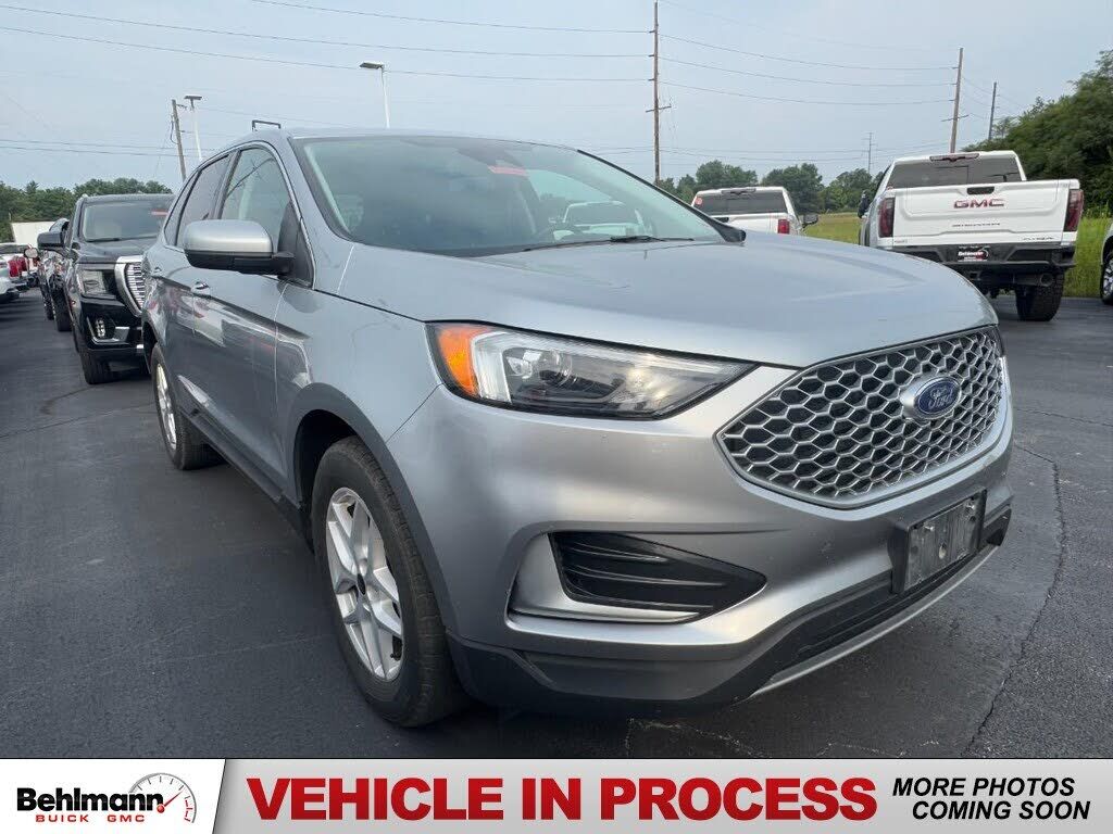 2024 FORD Edge