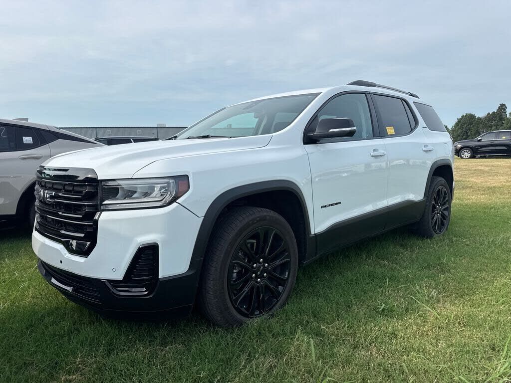 2023 GMC Acadia