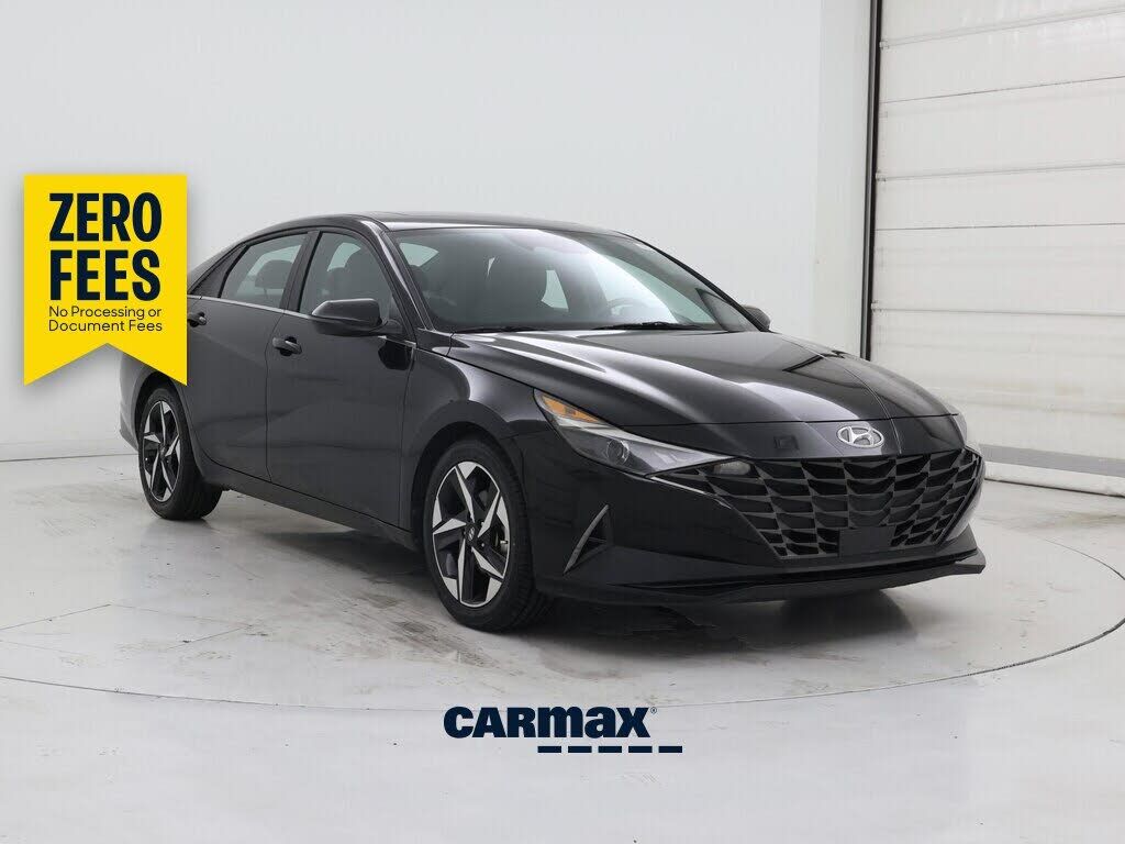 2022 HYUNDAI Elantra