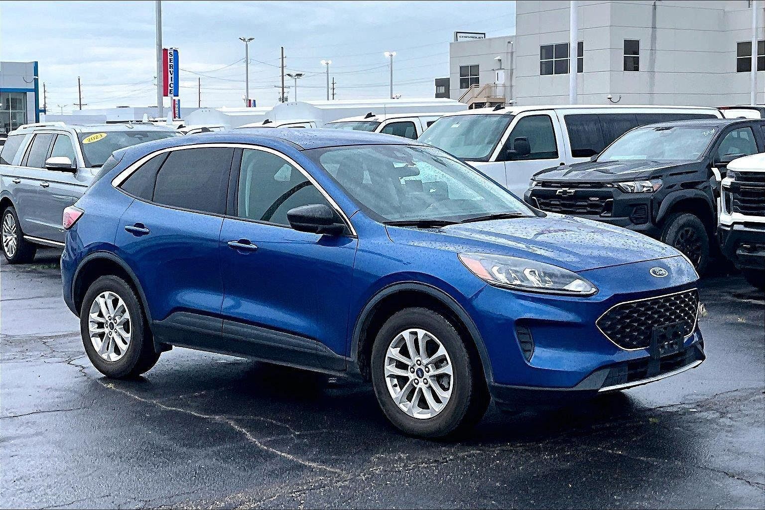 2022 FORD Escape