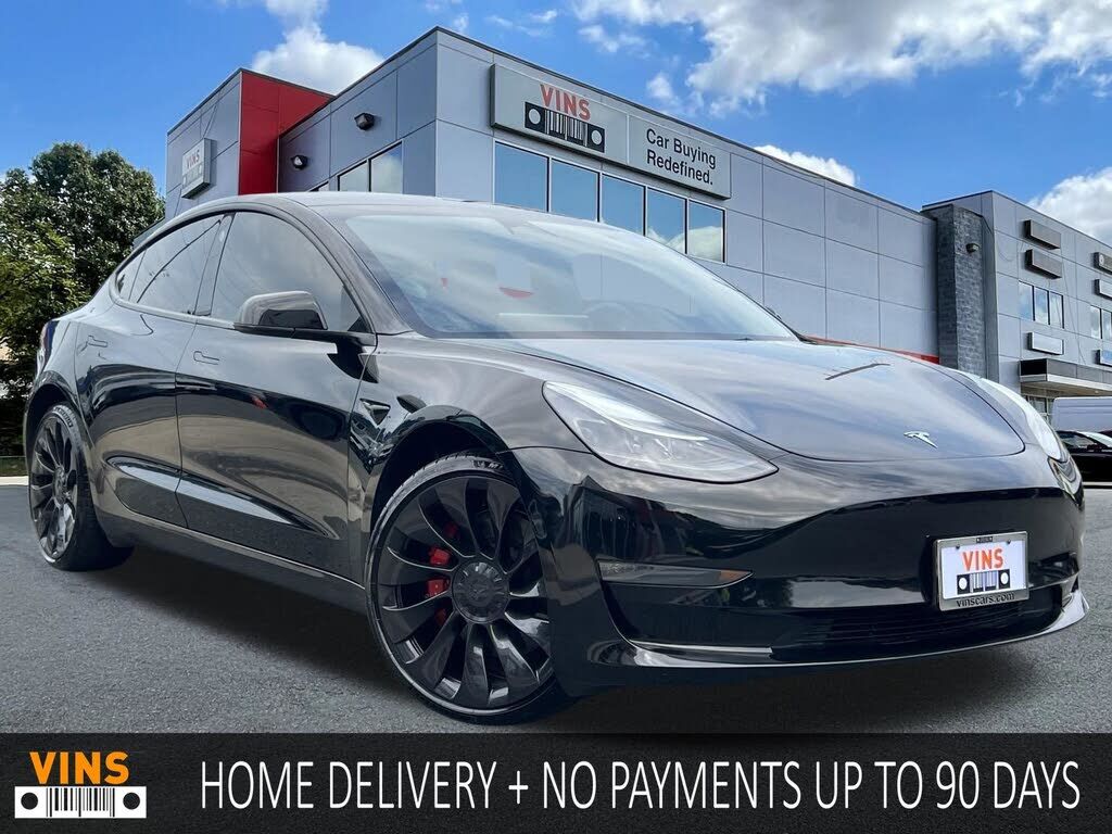 2023 TESLA Model 3