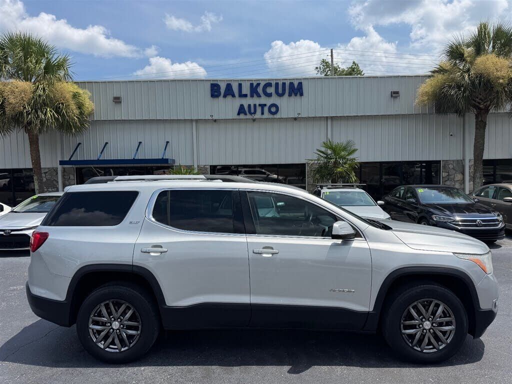 2017 GMC Acadia