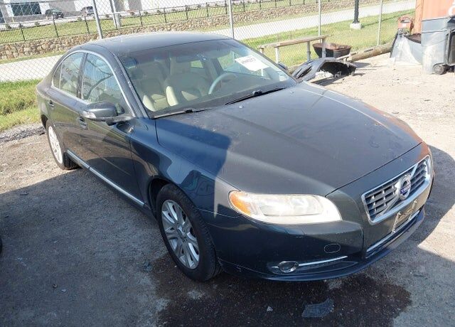 2011 VOLVO S80