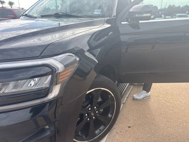 2023 FORD Expedition