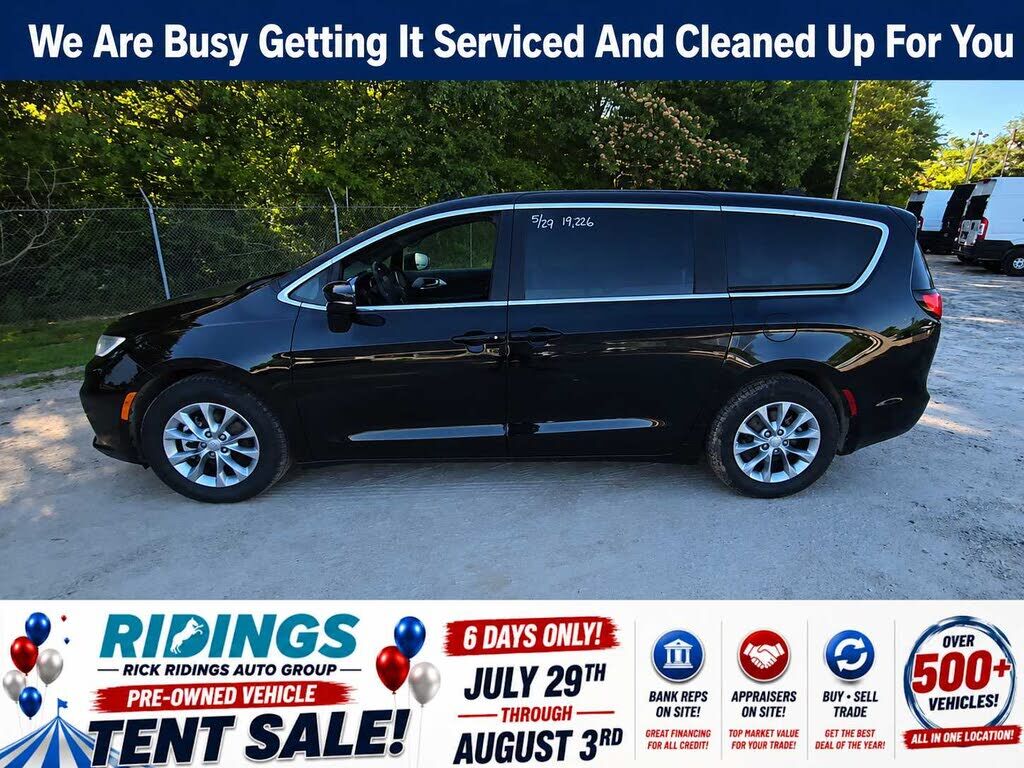 2026 CHRYSLER Pacifica