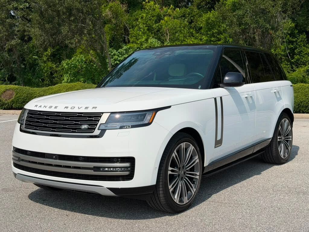 2024 LAND ROVER Range Rover