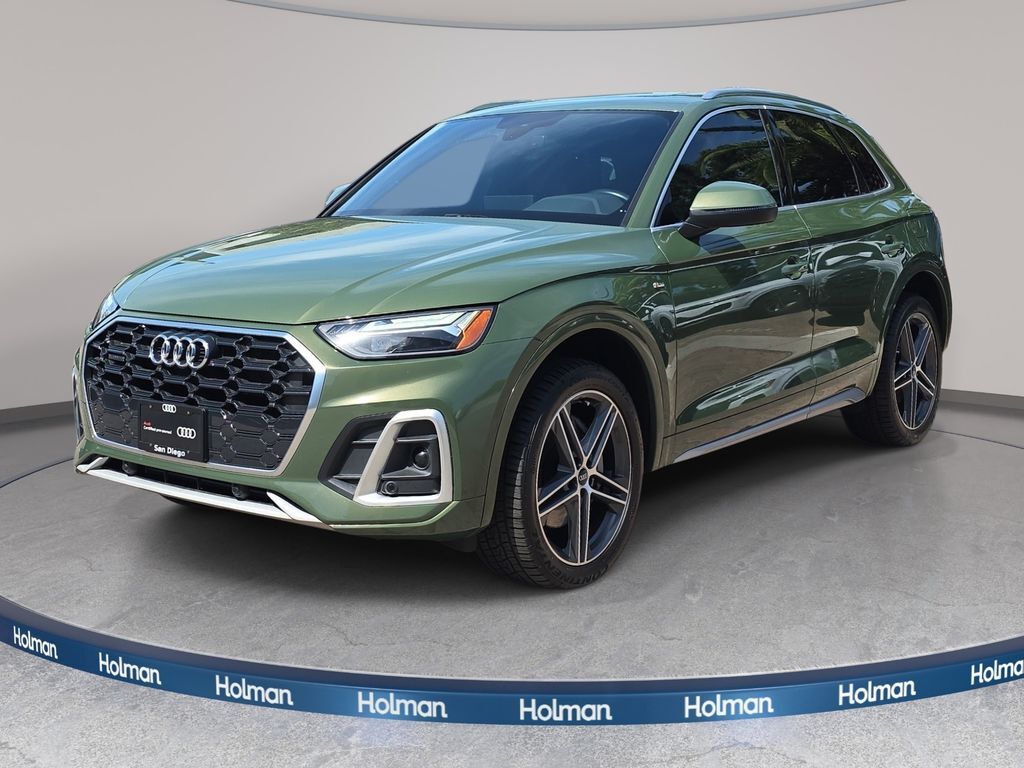 2021 AUDI Q5 e