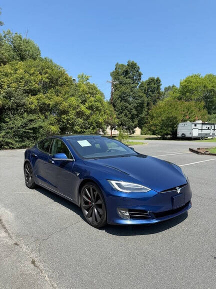 2016 TESLA Model S