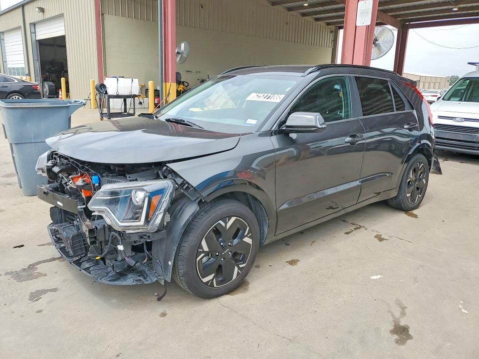 2024 KIA Niro