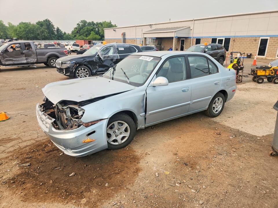 2003 HYUNDAI Accent
