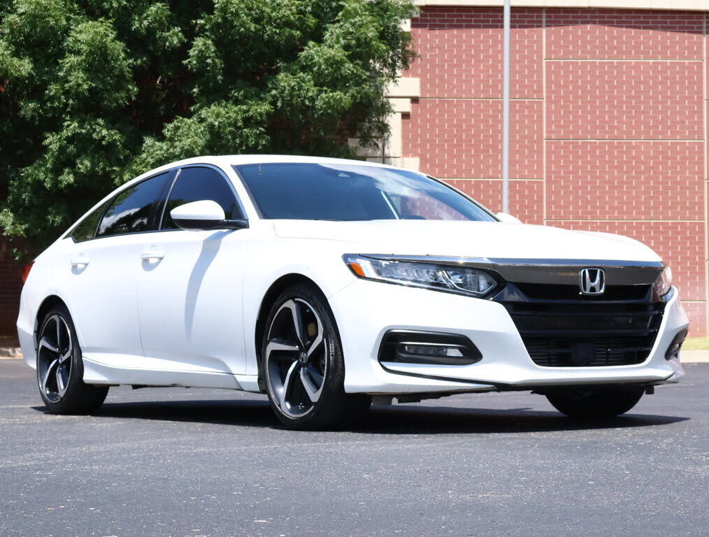 2019 HONDA Accord