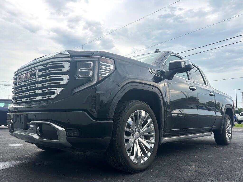 2023 GMC Sierra
