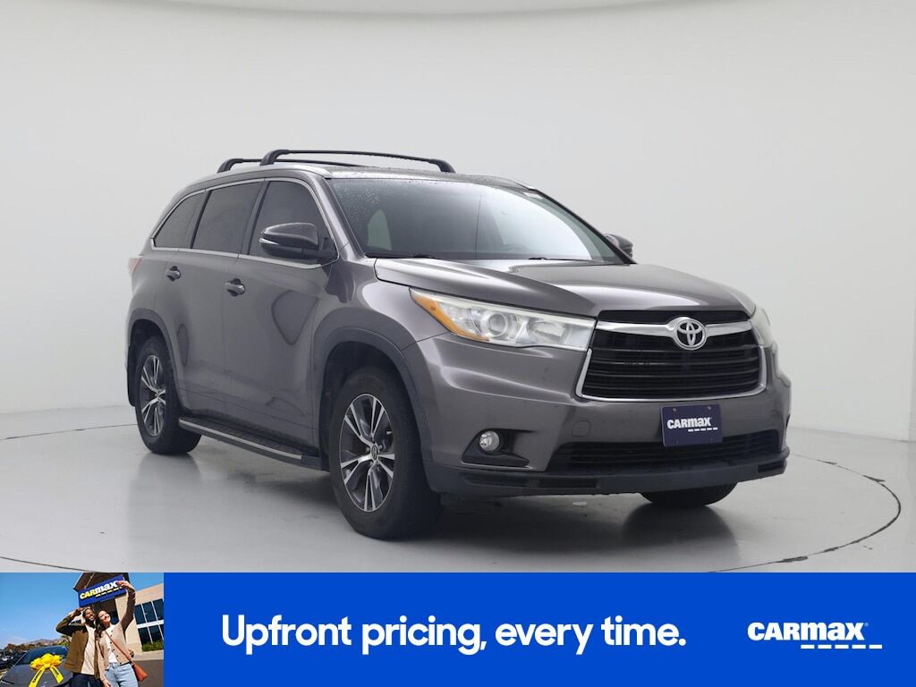 2016 TOYOTA Highlander