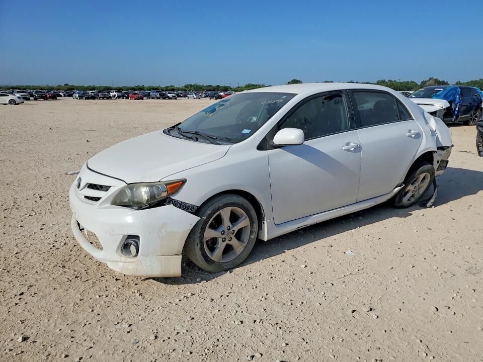 2011 TOYOTA Corolla