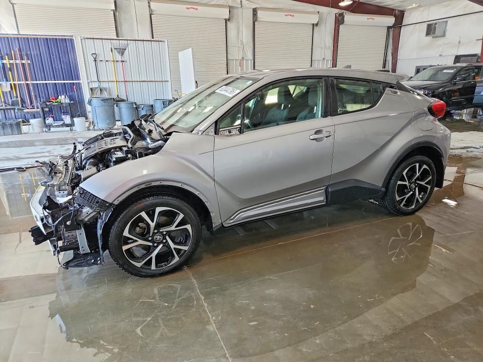 2018 TOYOTA C-HR
