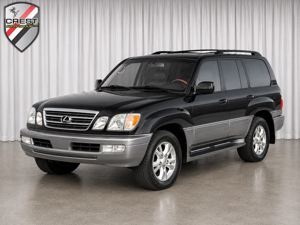 2004 LEXUS LX