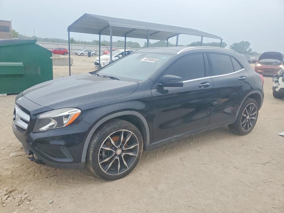 2017 MERCEDES-BENZ GLA-Class