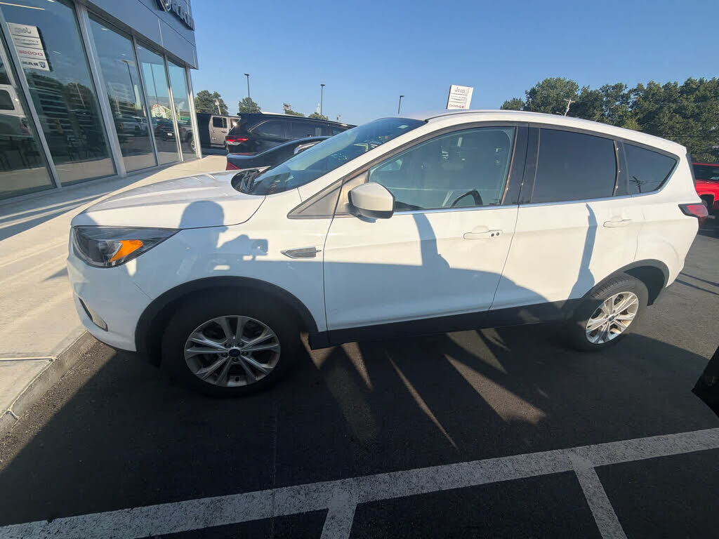 2019 FORD Escape