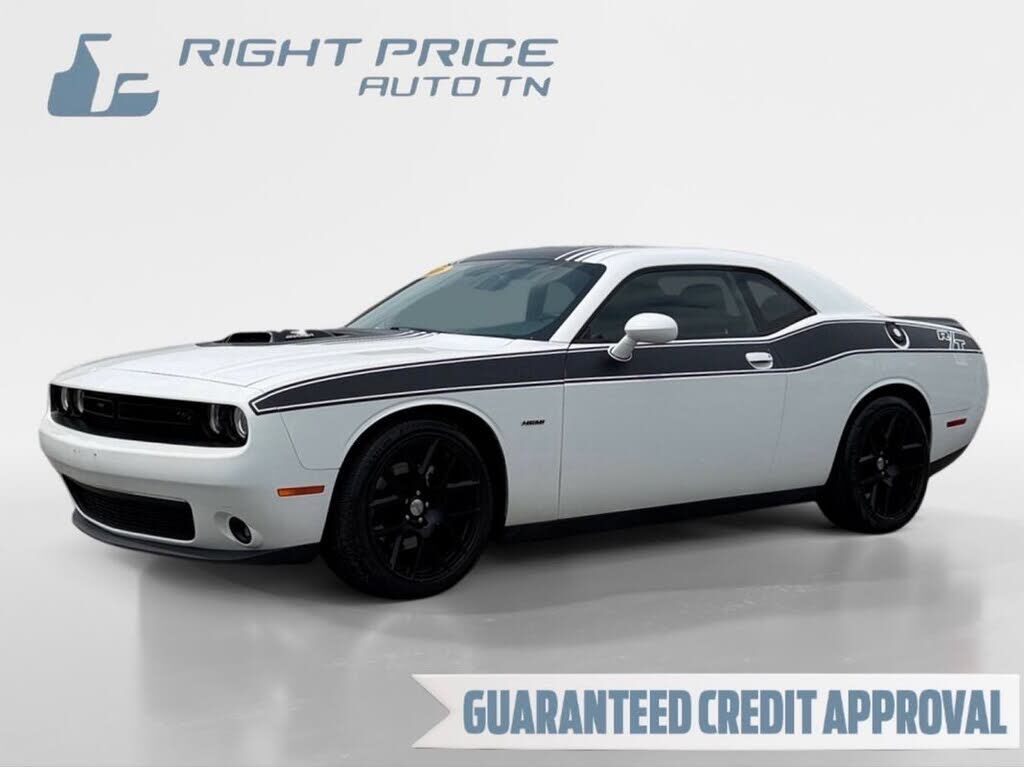 2016 DODGE Challenger