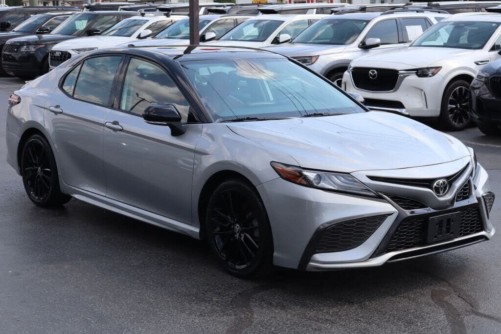 2021 TOYOTA Camry