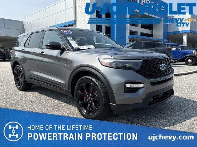 2022 FORD Explorer