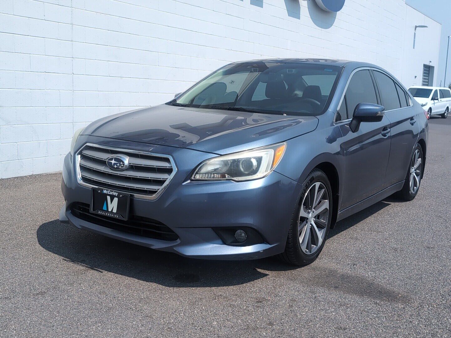 2016 SUBARU Legacy