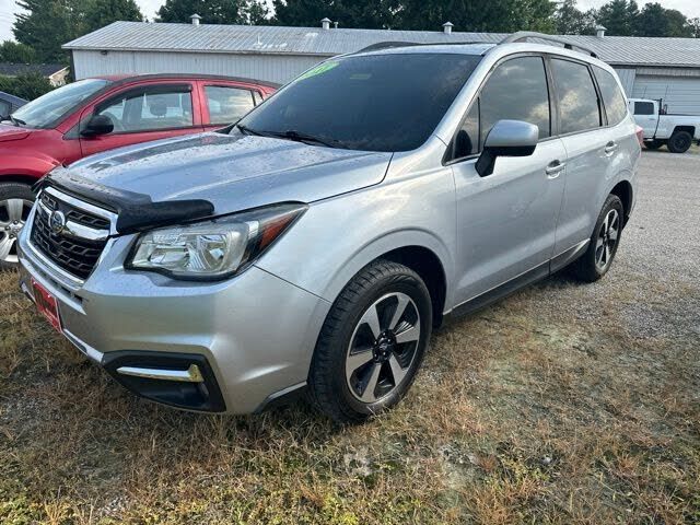2017 SUBARU Forester