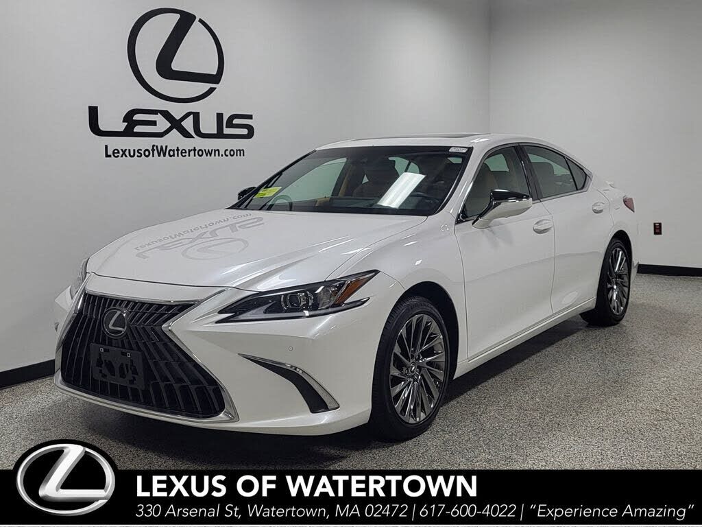 2025 LEXUS ES