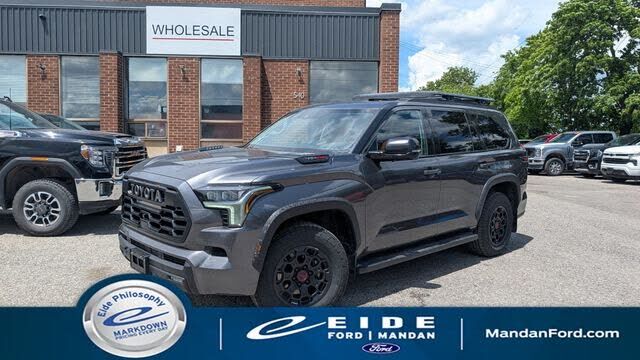 2023 TOYOTA Sequoia