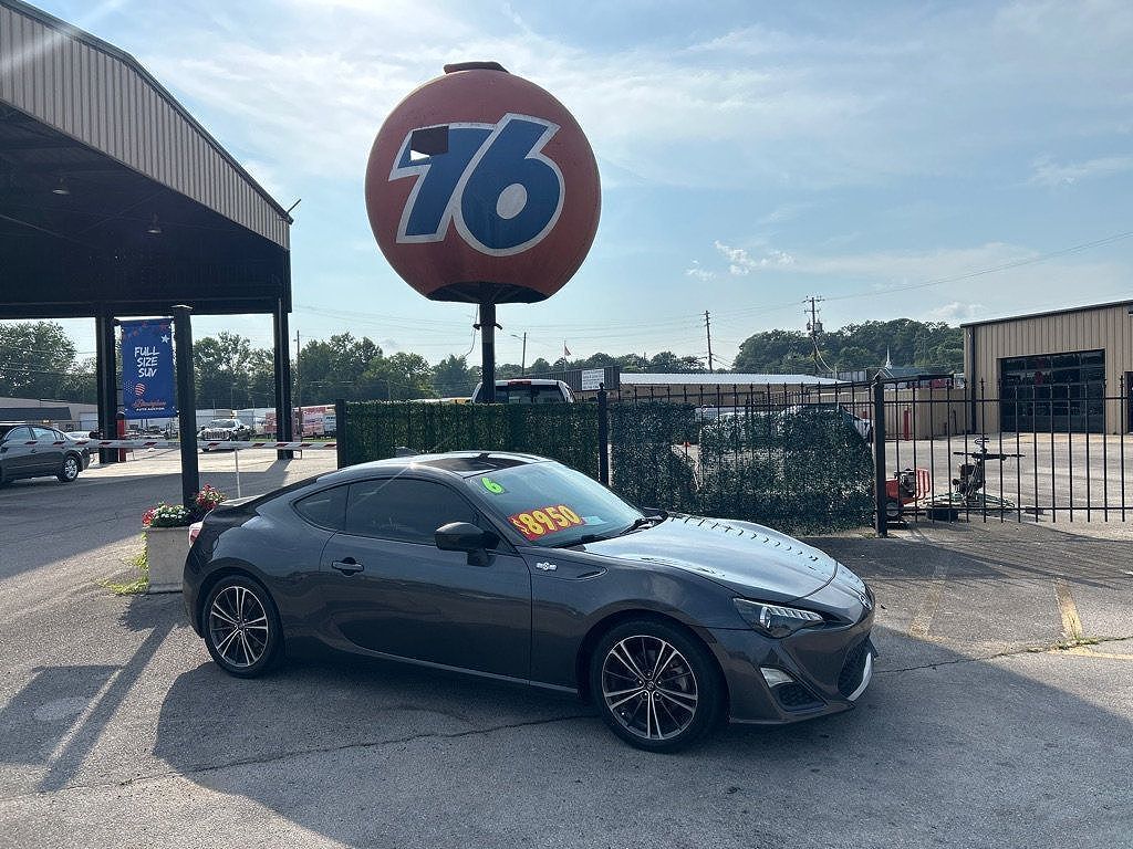 2016 TOYOTA Scion