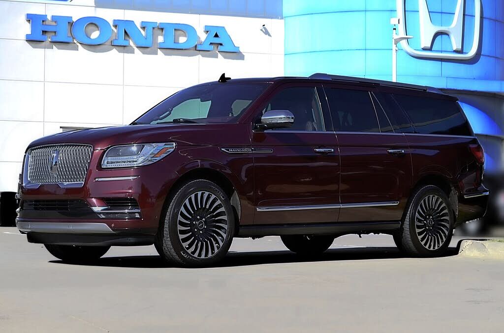 2019 LINCOLN Navigator L