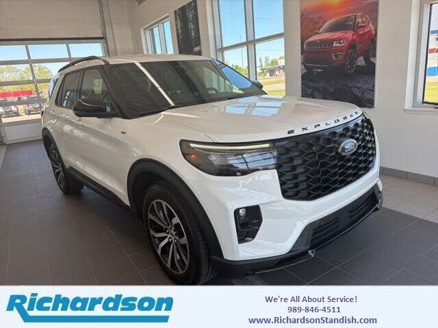 2025 FORD Explorer