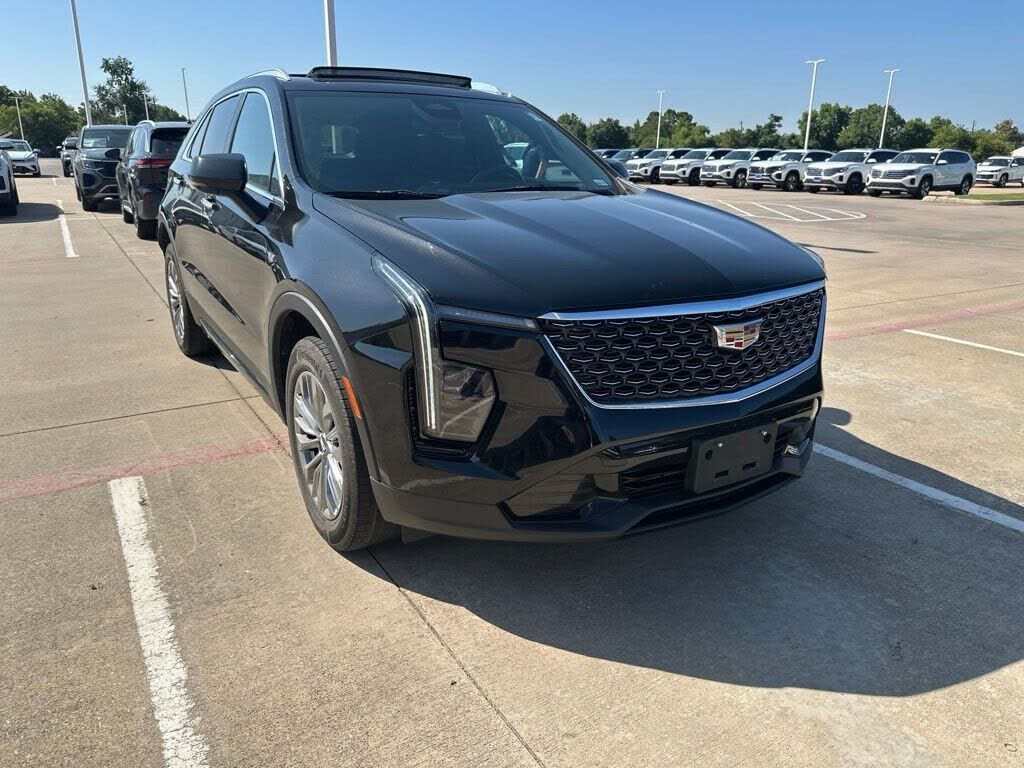 2024 CADILLAC XT4