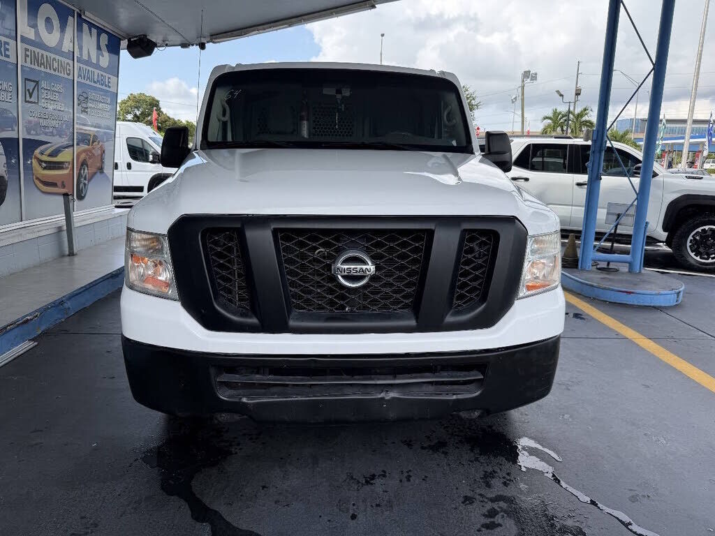 2016 NISSAN NV